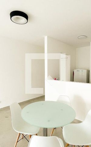 Apartamento à venda com 72m², 2 quartos e 2 vagas Apartamento à venda com 72m², 2 quartos e 2 vagasSala/Cozinha