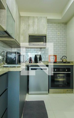 Apartamento à venda com 102m², 3 quartos e 2 vagas Apartamento à venda com 102m², 3 quartos e 2 vagasCozinha
