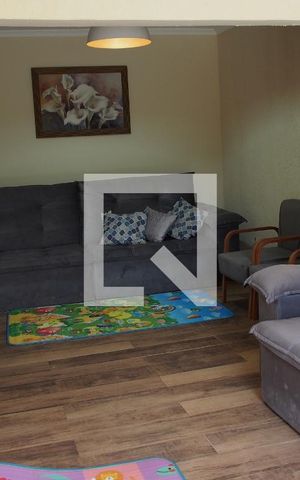 Casa para alugar com 300m², 4 quartos e 2 vagasSala