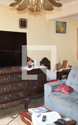 Casa à venda com 115m², 3 quartos e 1 vagaSala