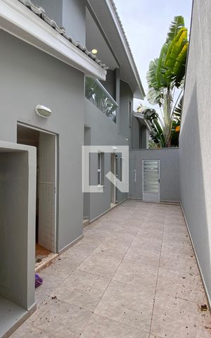 Casa de condomínio à venda com 414m², 4 quartos e 3 vagasCorredor
