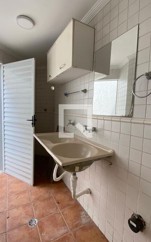 Casa de condomínio à venda com 414m², 4 quartos e 3 vagasÁrea de Serviço