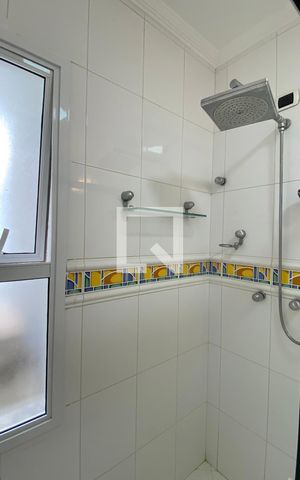 Casa de condomínio à venda com 414m², 4 quartos e 3 vagasBanheiro da Suíte 3