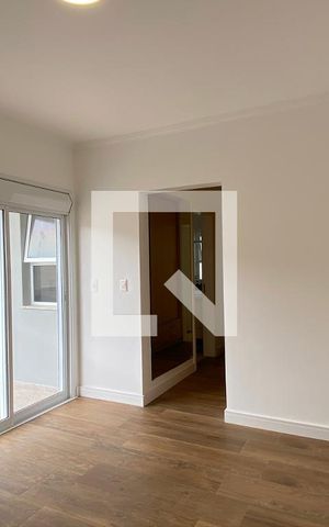 Casa de condomínio à venda com 414m², 4 quartos e 3 vagasSuíte 4