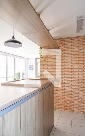 Apartamento para alugar com 46m², 2 quartos e 1 vaga Apartamento para alugar com 46m², 2 quartos e 1 vagaÁrea comum - Salão de festas