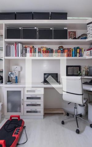 Apartamento para alugar com 120m², 3 quartos e 2 vagas Apartamento para alugar com 120m², 3 quartos e 2 vagasQuarto 1 - Escritório