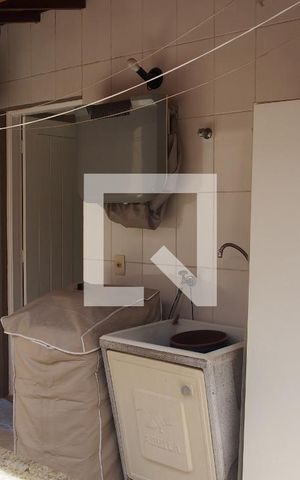 Casa de condomínio à venda com 118m², 2 quartos e 2 vagasÁrea de Serviço