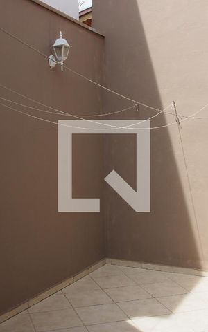 Casa de condomínio à venda com 118m², 2 quartos e 2 vagasQuintal
