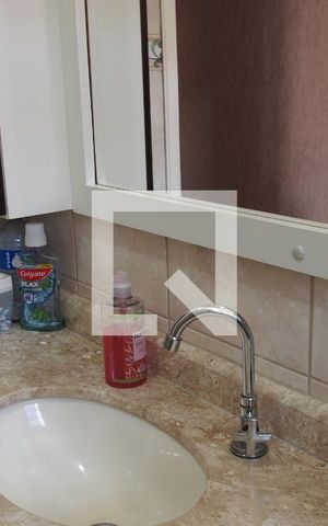 Casa de condomínio à venda com 118m², 2 quartos e 2 vagasBanheiro