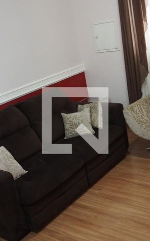 Casa de condomínio à venda com 118m², 2 quartos e 2 vagasSala