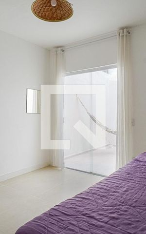 Casa à venda com 100m², 2 quartos e 1 vaga Casa à venda com 100m², 2 quartos e 1 vagaQuarto
