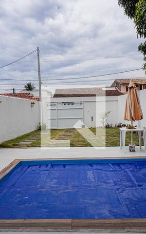 Casa à venda com 100m², 2 quartos e 1 vaga Casa à venda com 100m², 2 quartos e 1 vagaSala