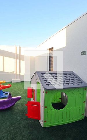 Apartamento à venda com 42m², 2 quartos e 1 vagaÁrea comum - Playground