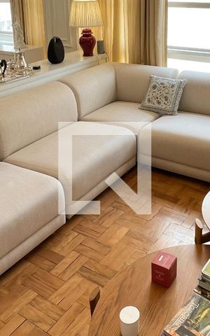 Apartamento à venda com 174m², 3 quartos e 2 vagas Apartamento à venda com 174m², 3 quartos e 2 vagasSala