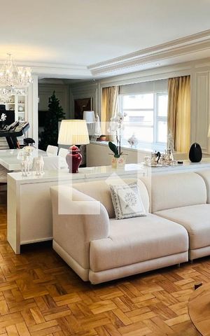Apartamento à venda com 174m², 3 quartos e 2 vagas Apartamento à venda com 174m², 3 quartos e 2 vagasSala