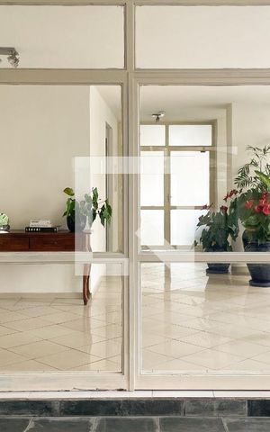 Apartamento à venda com 174m², 3 quartos e 2 vagas Apartamento à venda com 174m², 3 quartos e 2 vagasHall de entrada