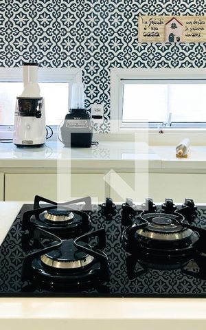 Apartamento à venda com 174m², 3 quartos e 2 vagas Apartamento à venda com 174m², 3 quartos e 2 vagasCozinha