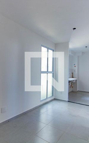 Apartamento à venda com 42m², 2 quartos e 1 vaga Apartamento à venda com 42m², 2 quartos e 1 vagaSala