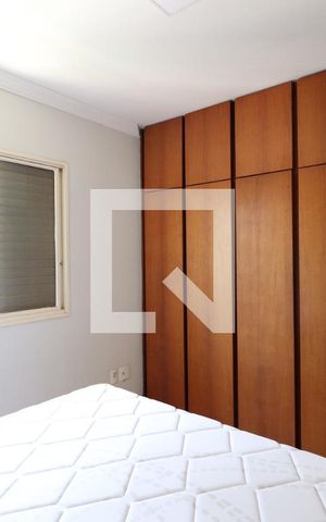 Apartamento para alugar com 100m², 3 quartos e 1 vagaSuite