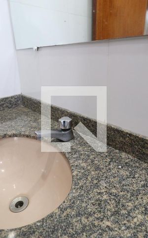 Apartamento para alugar com 100m², 3 quartos e 1 vagaBanheiro da Suíte