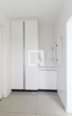 Apartamento para alugar com 255m², 4 quartos e 2 vagasÁrea de Serviço