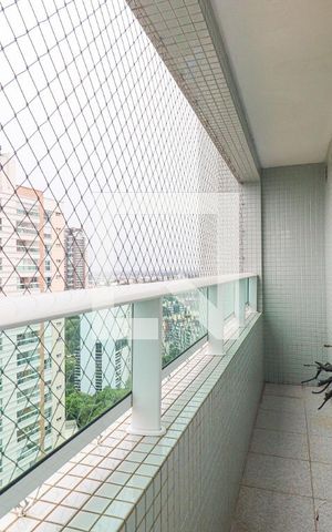 Apartamento para alugar com 255m², 4 quartos e 2 vagasVaranda
