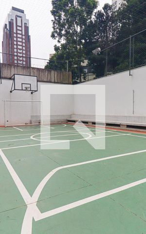 Apartamento para alugar com 255m², 4 quartos e 2 vagasQuadra Esportiva