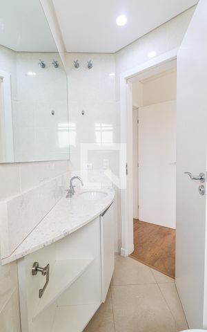 Apartamento para alugar com 255m², 4 quartos e 2 vagasBanheiro da Suíte 2