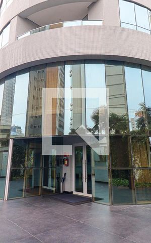 Apartamento para alugar com 255m², 4 quartos e 2 vagasFachada do bloco