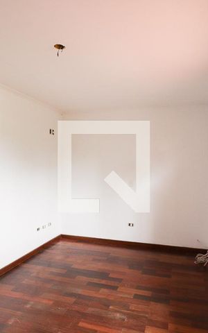 Casa à venda com 250m², 4 quartos e 3 vagasQuarto 4