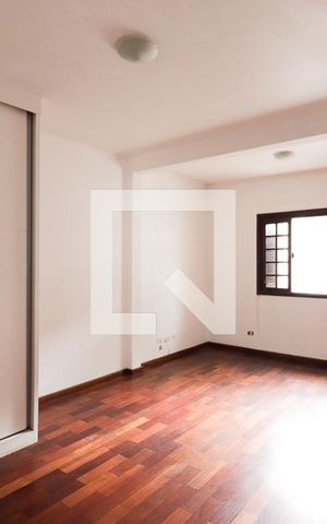 Casa à venda com 250m², 4 quartos e 3 vagasSuíte 1
