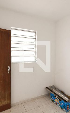 Casa à venda com 250m², 4 quartos e 3 vagasQuarto Externo