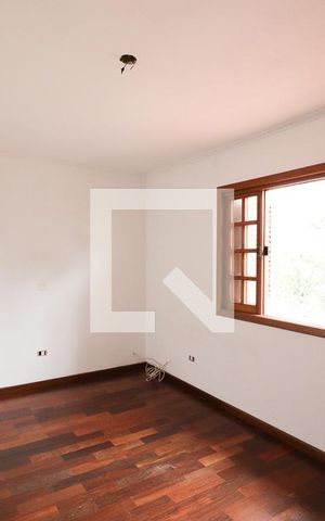Casa à venda com 250m², 4 quartos e 3 vagasQuarto 4