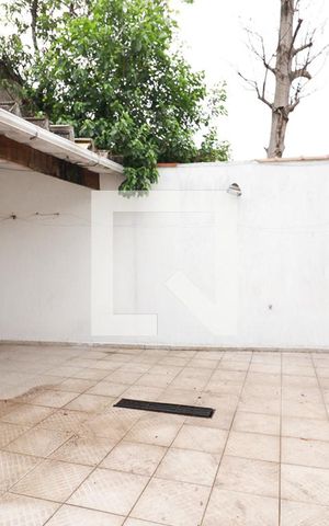 Casa à venda com 250m², 4 quartos e 3 vagasÁrea Externa Superior