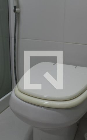 Apartamento à venda com 242m², 4 quartos e 1 vagaBanheiro Social