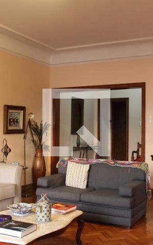 Apartamento à venda com 242m², 4 quartos e 1 vagaSala