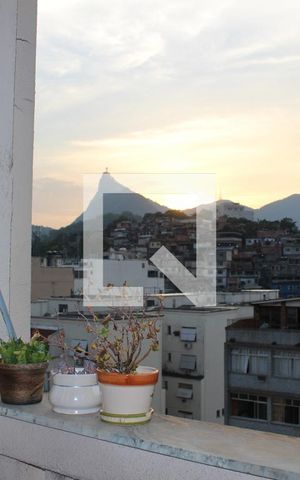 Apartamento à venda com 242m², 4 quartos e 1 vagaSacada