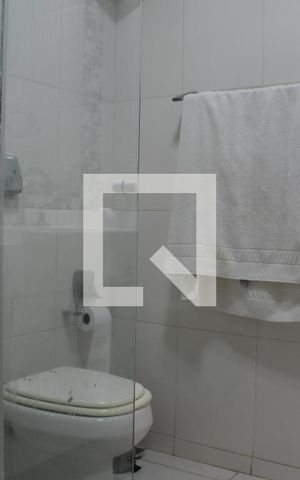 Apartamento à venda com 242m², 4 quartos e 1 vagaBanheiro Social