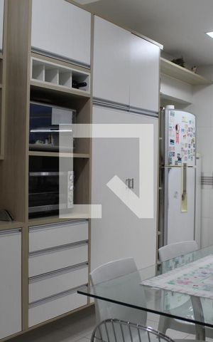 Apartamento à venda com 242m², 4 quartos e 1 vagaCozinha