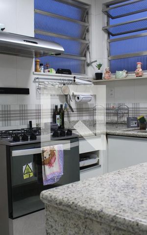 Apartamento à venda com 242m², 4 quartos e 1 vagaCozinha