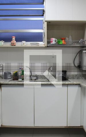 Apartamento à venda com 242m², 4 quartos e 1 vagaCozinha