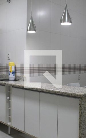 Apartamento à venda com 242m², 4 quartos e 1 vagaCozinha