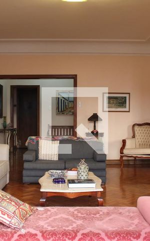 Apartamento à venda com 242m², 4 quartos e 1 vagaSala