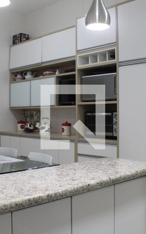 Apartamento à venda com 242m², 4 quartos e 1 vagaCozinha