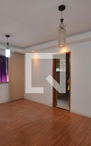 Apartamento à venda com 80m², 2 quartos e 1 vagaSala