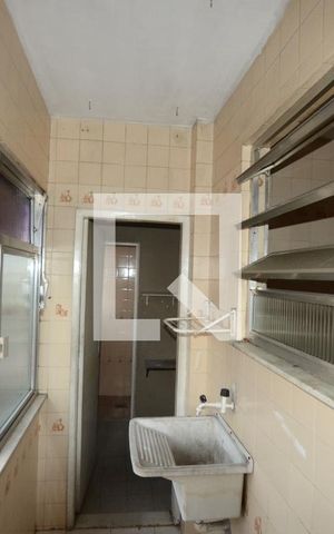 Apartamento à venda com 80m², 2 quartos e 1 vagaArea de serviço