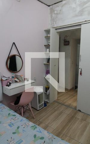 Casa à venda com 203m², 5 quartos e 2 vagasCasa 2 - Quarto 1