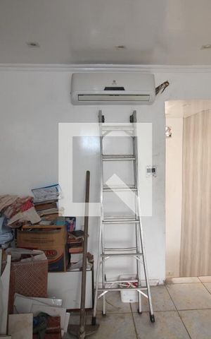 Casa à venda com 203m², 5 quartos e 2 vagasCasa 2 - Sala
