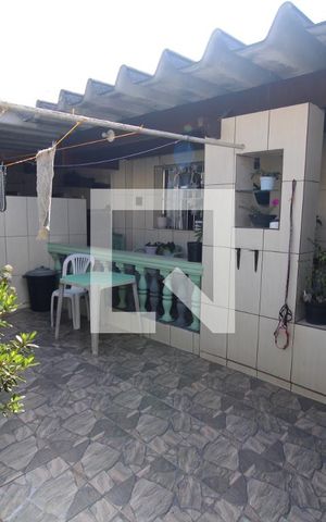 Casa à venda com 203m², 5 quartos e 2 vagasQuintal
