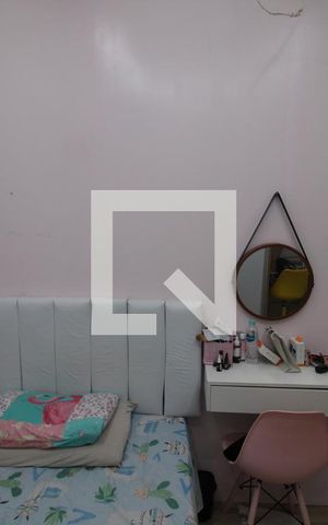 Casa à venda com 203m², 5 quartos e 2 vagasCasa 2 - Quarto 1